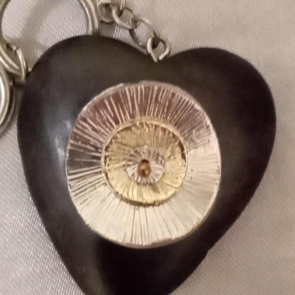 Lovely Bracelet - Picture 2 of 3